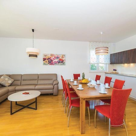 1 Bedroom Stunning Apartment In Kastel Gomilica Kaštela Extérieur photo